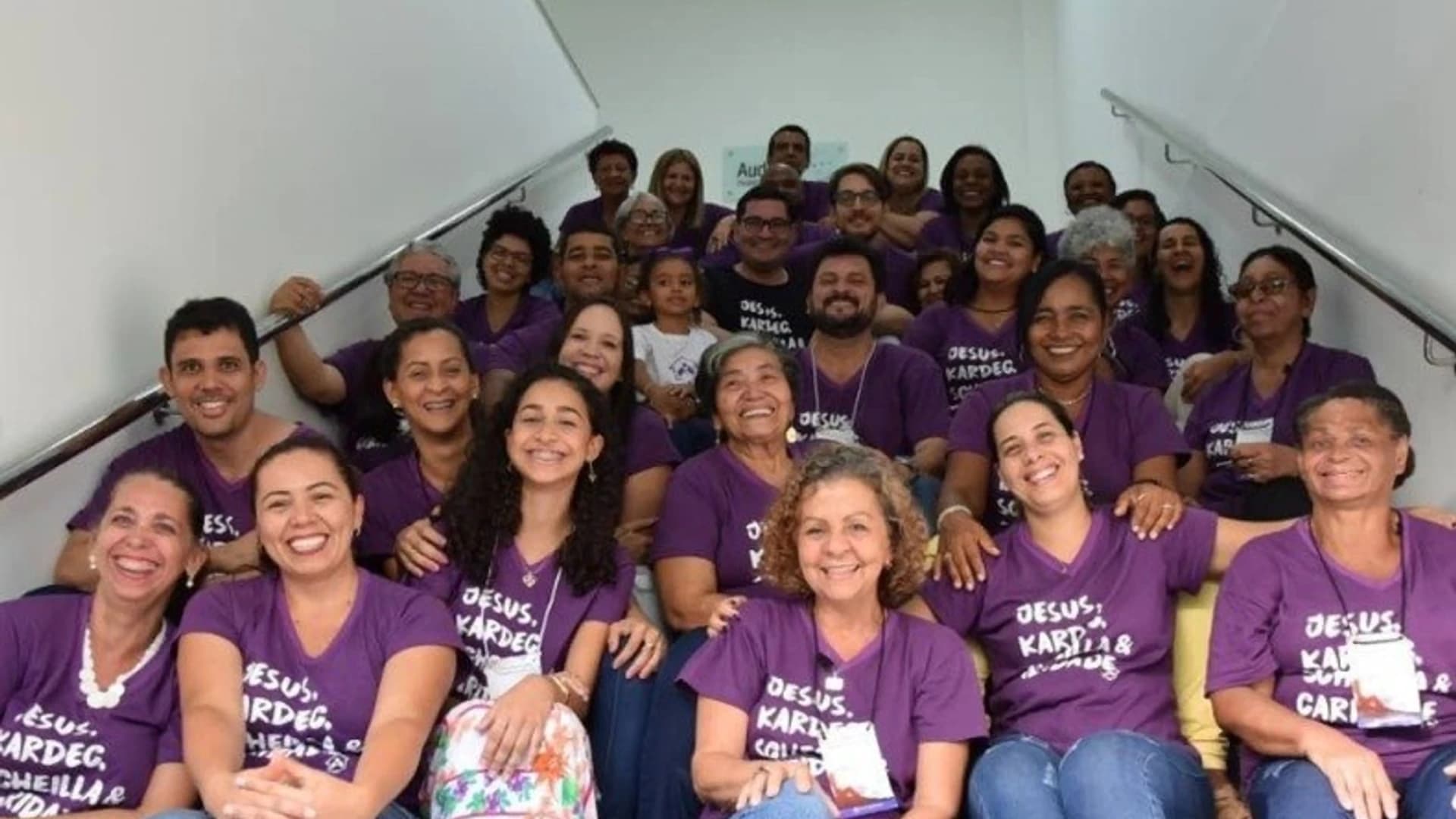 Educational projects and assistance for families and children in Salvador.